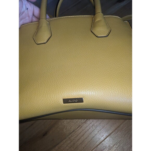 Purse - Picture 2 of 5